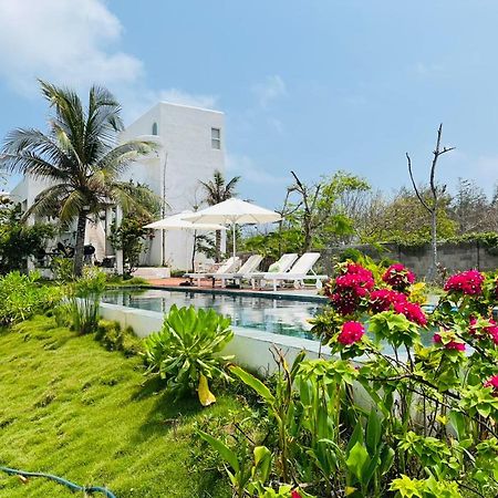 Ho Lan Retreat, Villa Mat Bien Danh Cho 8 Nguoi. Pho Tri Bagian luar foto