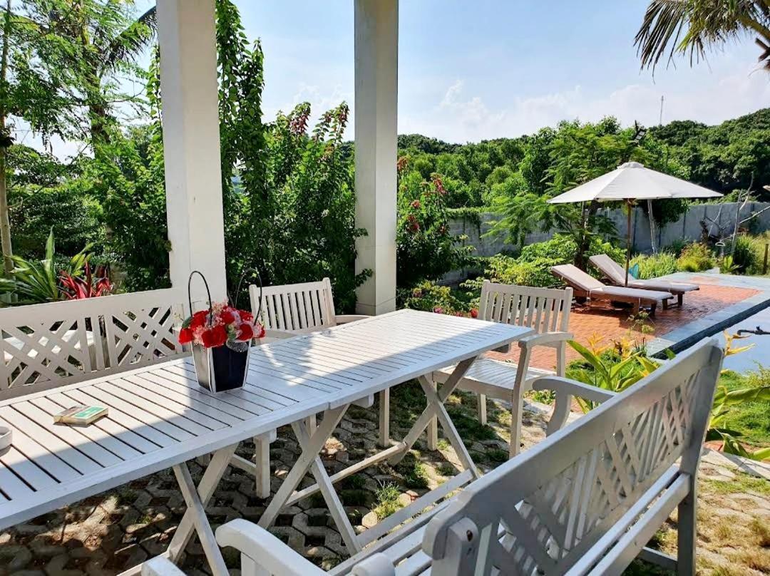 Ho Lan Retreat, Villa Mat Bien Danh Cho 8 Nguoi. Pho Tri Bagian luar foto